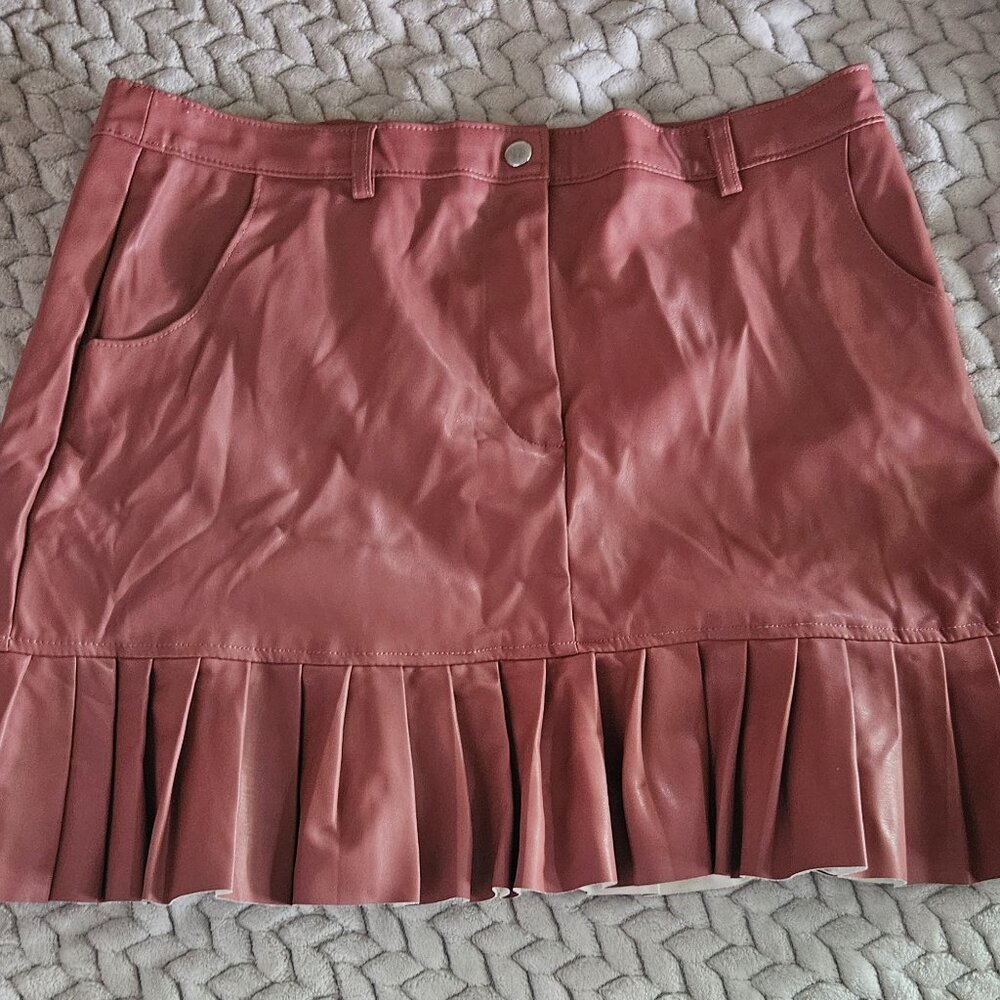 Leather skirt